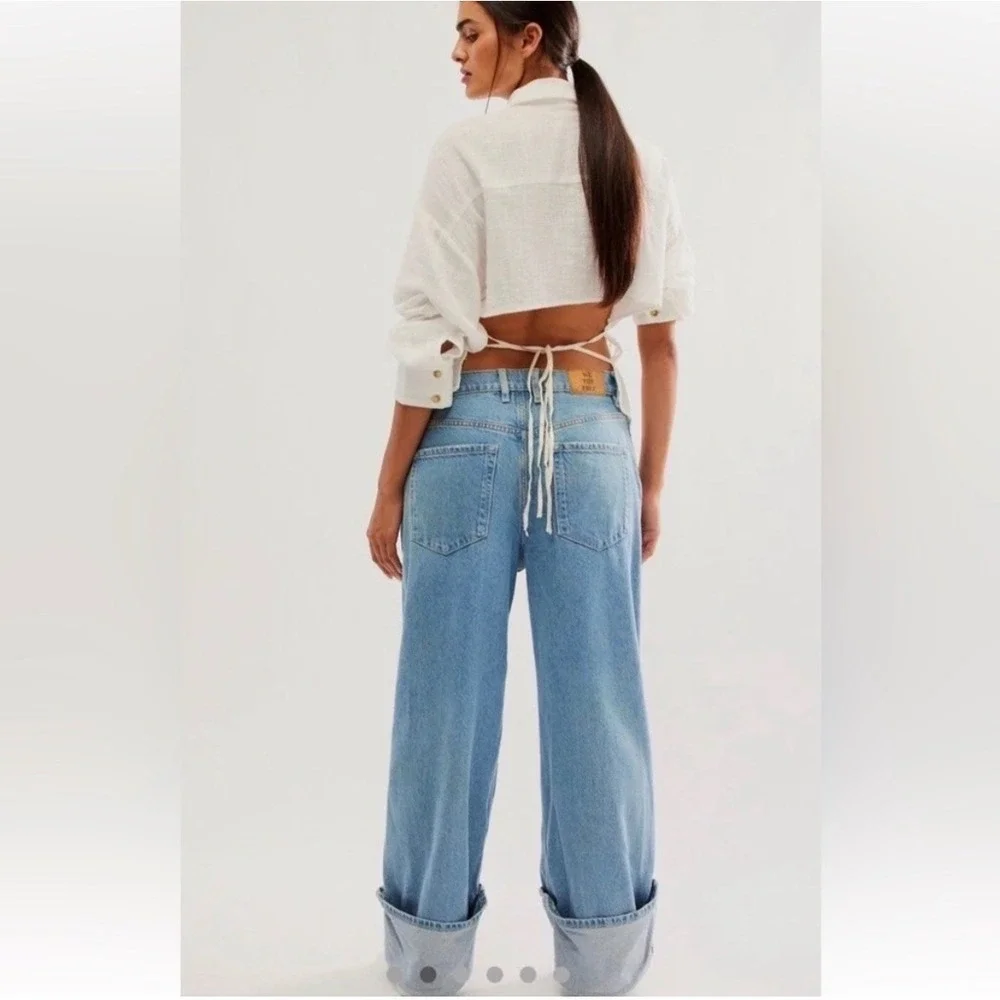 NWT We The‎ Free Final Countdown Jeans Women 31 Blue Low Rise Cuffed Boyfriend